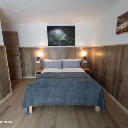 Berliner Ecke Hotel Mariazell Exterior photo